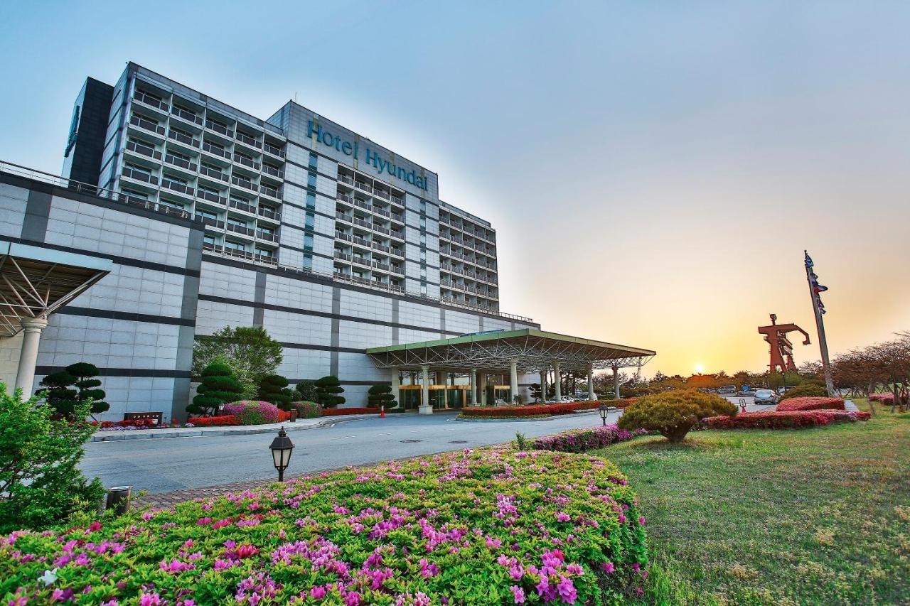 Hotel Hyundai By Lahan Mokpo Yeongam Exteriör bild